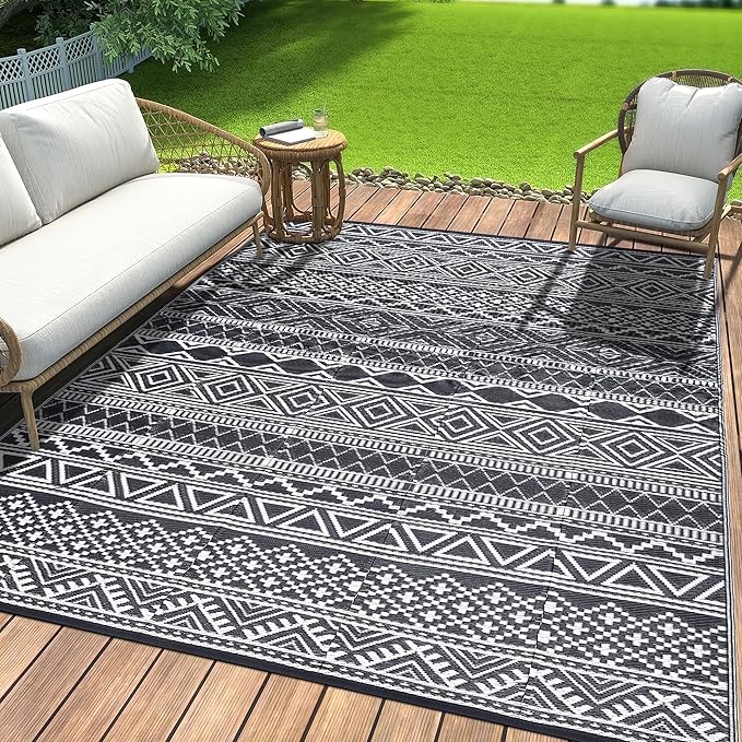 GarveeLife Outdoor Patio Rug 9x18 Waterproof Plastic Straw Rug, Reversible UV Resistant Foldable Camping Carpet Portable Outdoor Rug for Rv, Backyard, Grey & White