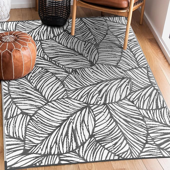 Utopia Home Waterproof Outdoor Rug for Patio 6 x 9 ft, Reversible Plastic Straw Mat for Camping, Picnics, Balcony, Patio, Leaves - GRET & White
