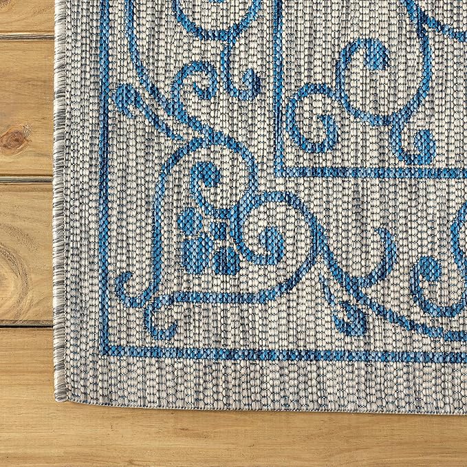 JONATHAN Y Vintage Filigree Indoor Outdoor Round Area Rug 5 Ft Gray/Navy, Charleston Textured Weave for Backyard, Patio, Porch, Easy-Cleaning, High Traffic, Pet-Friendly, Non-Shedding (SMB106C-5R)
