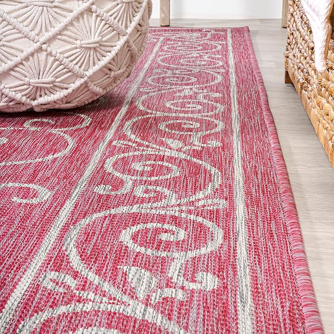 JONATHAN Y Vintage Filigree Indoor Outdoor Round Area Rug 5 Ft Fuchsia/Light Gray, Charleston Textured Weave for Backyard, Patio, Porch, Easy-Cleaning, Pet-Friendly, Non-Shedding (SMB106J-5R)