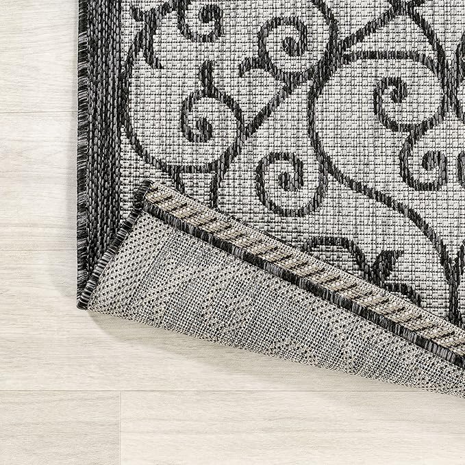 JONATHAN Y Vintage Filigree Indoor Outdoor Round Area Rug 9 Ft Light Gray/Black, Madrid Textured Weave for Backyard, Patio, Porch, Easy-Cleaning, High Traffic, Pet-Friendly, Non-Shedding SMB107E-9R