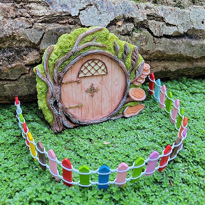 Fairy Garden Door, Resin Miniature 4-inch Round Faux Door for Trees, Gardens, and Terrariums with Moss and Mushroom Accents