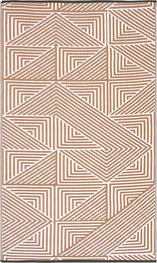 Fab Habitat Outdoor Rug - Waterproof, Fade Resistant, Crease-Free - Premium Recycled Plastic - Modern Geometric - Porch, Deck, Balcony, Mudroom, Laundry Room, Patio - Tokyo - Burnt Orange - 3 x 5 ft