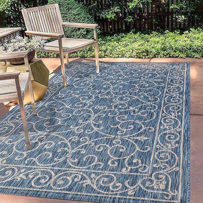 JONATHAN Y Vintage Filigree Indoor Outdoor Area Rug 4X6 Navy/Gray, Charleston Textured Weave for Backyard, Patio, Porch, Easy-Cleaning, High Traffic, Pet-Friendly, Non-Shedding (SMB106D-4)