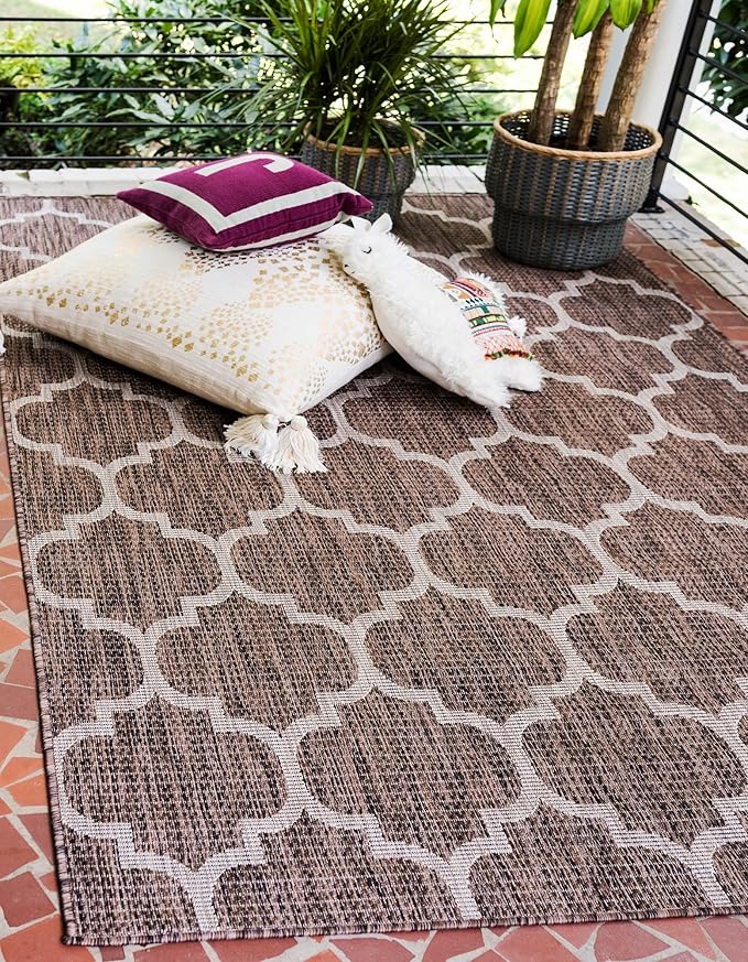 Unique Loom Outdoor Trellis Collection Area Rug (5' 3" x 8' Rectangle, Brown/ Ivory)