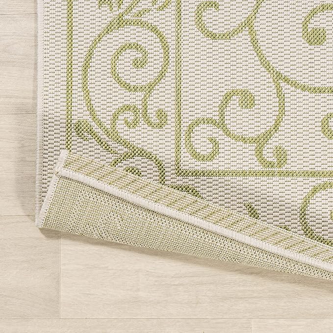 JONATHAN Y Vintage Filigree Indoor Outdoor Square Area Rug 5X5 Cream/Green, Charleston Textured Weave for Backyard, Patio, Porch, Easy-Cleaning, High Traffic, Pet-Friendly, Non-Shedding (SMB106I-5SQ)