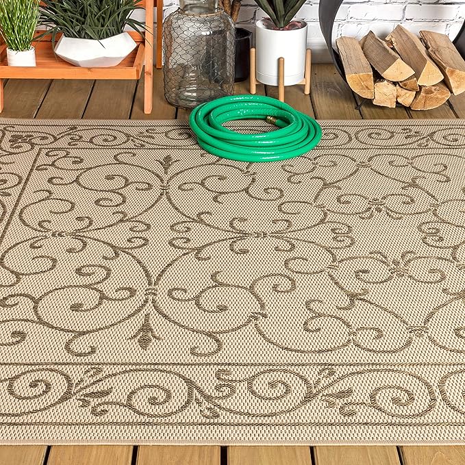JONATHAN Y Vintage Filigree Indoor Outdoor Area Rug 4X6 Beige/Brown, Charleston Textured Weave for Backyard, Patio, Porch, Easy-Cleaning, High Traffic, Pet-Friendly, Non-Shedding (SMB106A-4)
