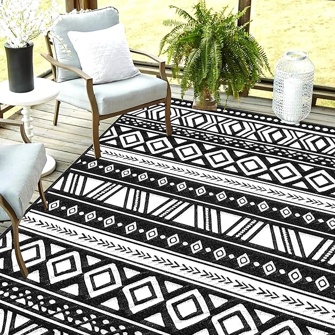 Utopia Home Waterproof Outdoor Rug for Patio 9 x 12 ft, Reversible Plastic Straw Mat for Camping, Picnics, Balcony, Patio, Aztec - Black & White