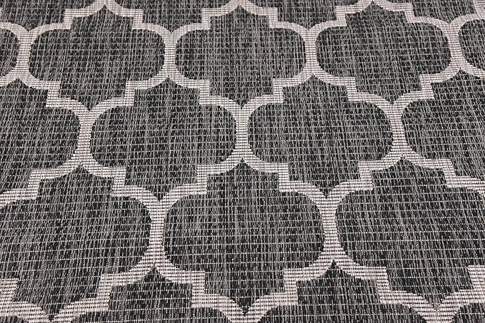 Unique Loom Outdoor Trellis Collection Area Rug (5' 1" x 8' Rectangle, Black/ Ivory)