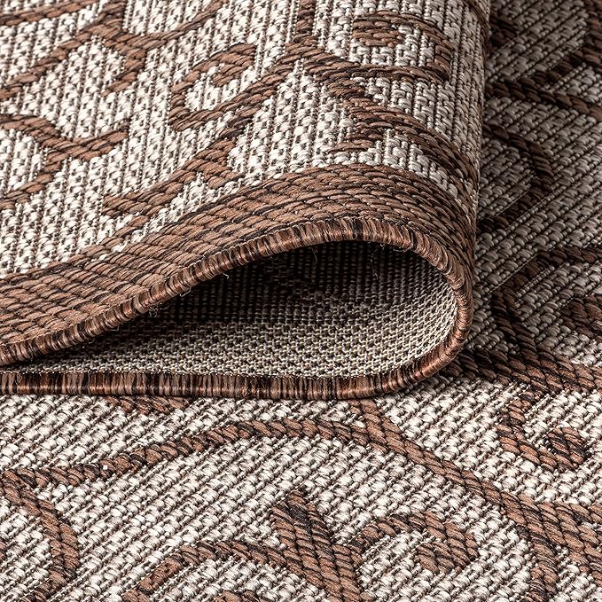 JONATHAN Y Vintage Filigree Indoor Outdoor Runner Rug 2X10 Taupe/Espresso, Madrid Textured Weave for Backyard, Patio, Porch, Easy-Cleaning, High Traffic, Pet-Friendly, Non-Shedding (SMB107C-210)